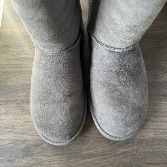 UGG Classic Tall Boot Grey Size 7 - Picture 3 of 4